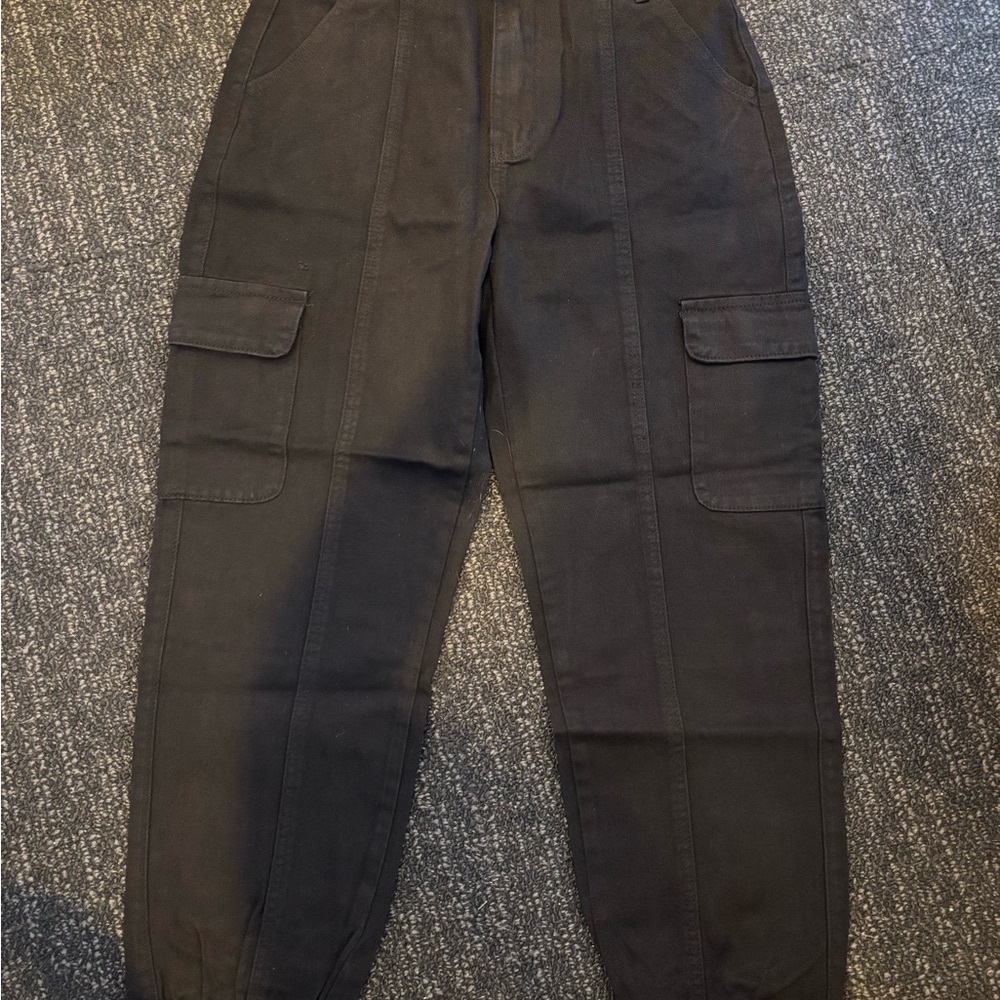 Woman’s Black Cargo Pants
